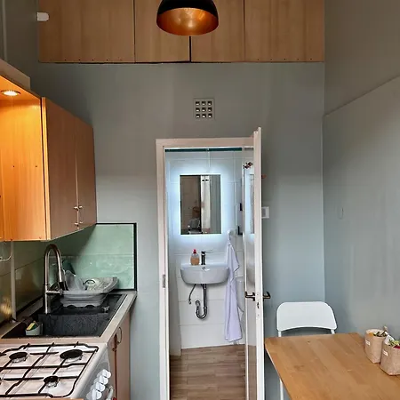 Centrally Located Near Keleti Palyaudvar شقة *